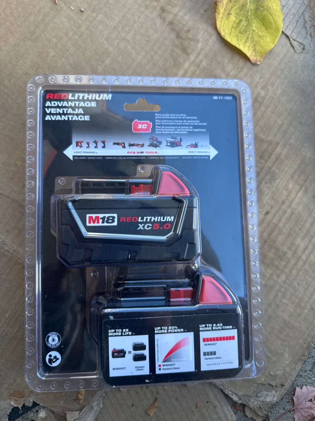 Milwaukee M18 REDLITHIUM XC5.0 Battery Pack (2) image indicator(2)