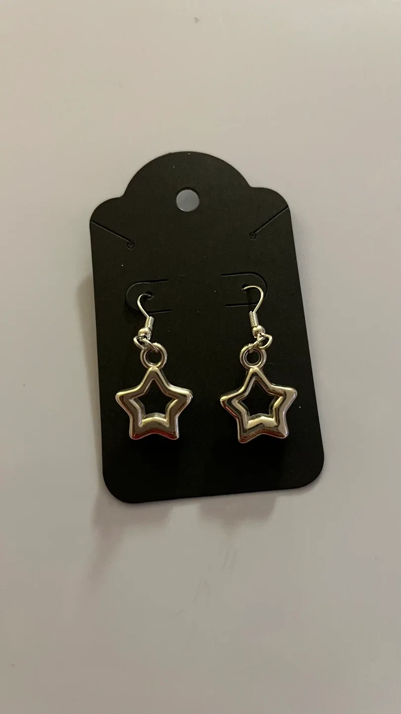 Star Dangle Earrings image indicator(2)