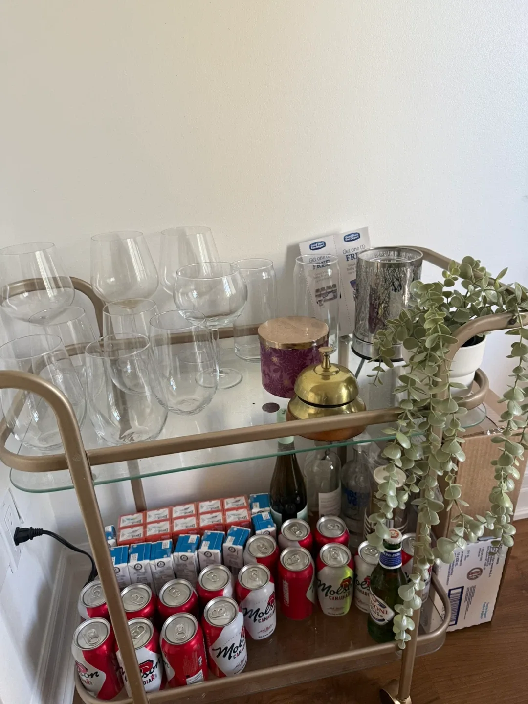 Bar Cart with Glass Shelves image indicator(3)