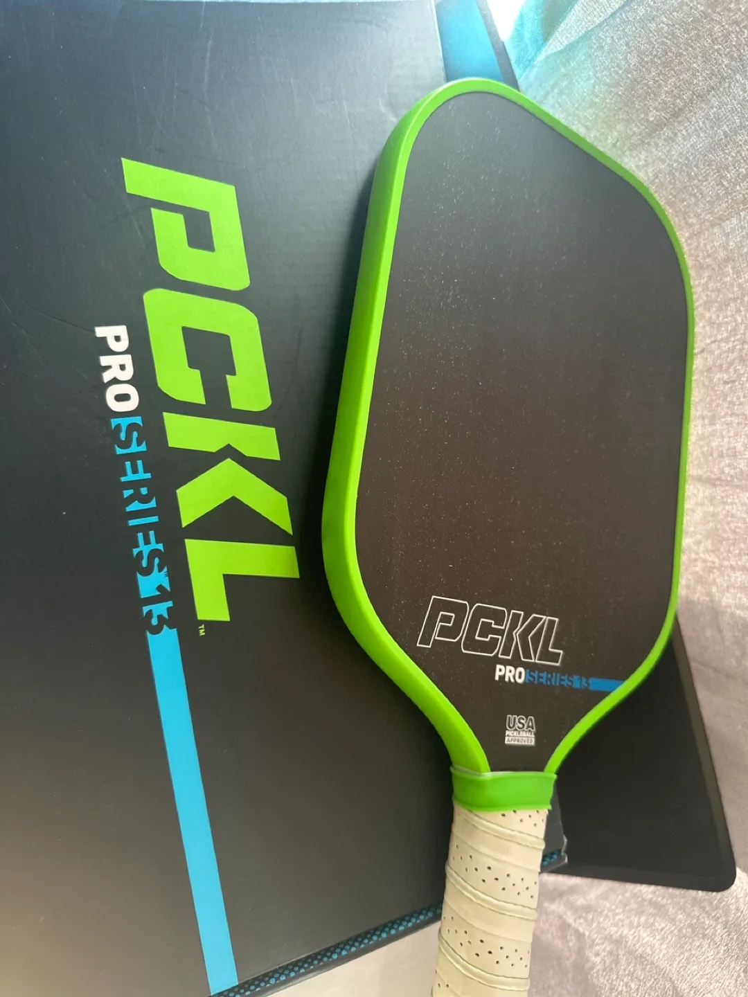 PCKL Pro Series Pickleball Paddle image indicator(9)