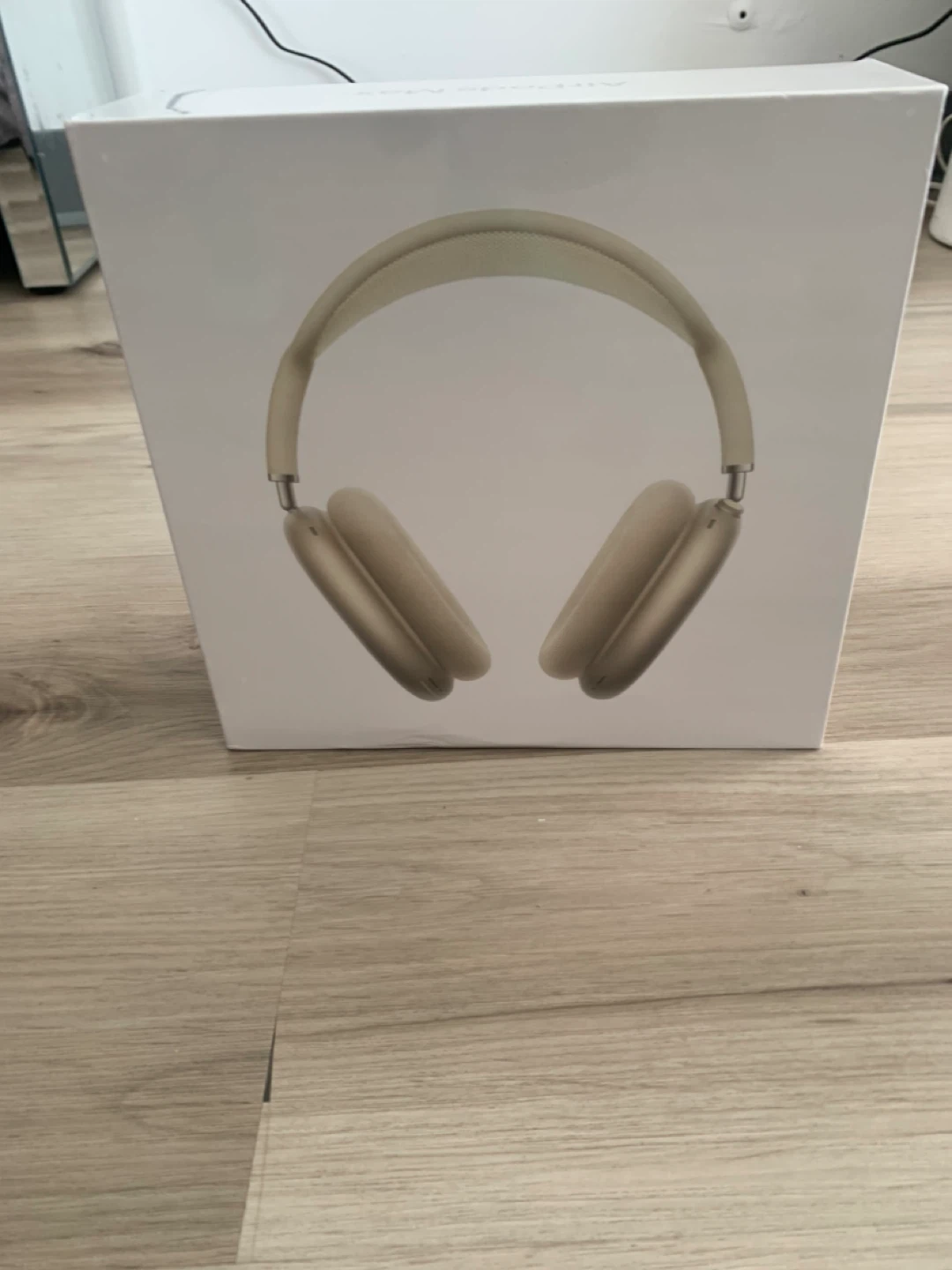 AirPods Max  | Starlight Color  | Brand New