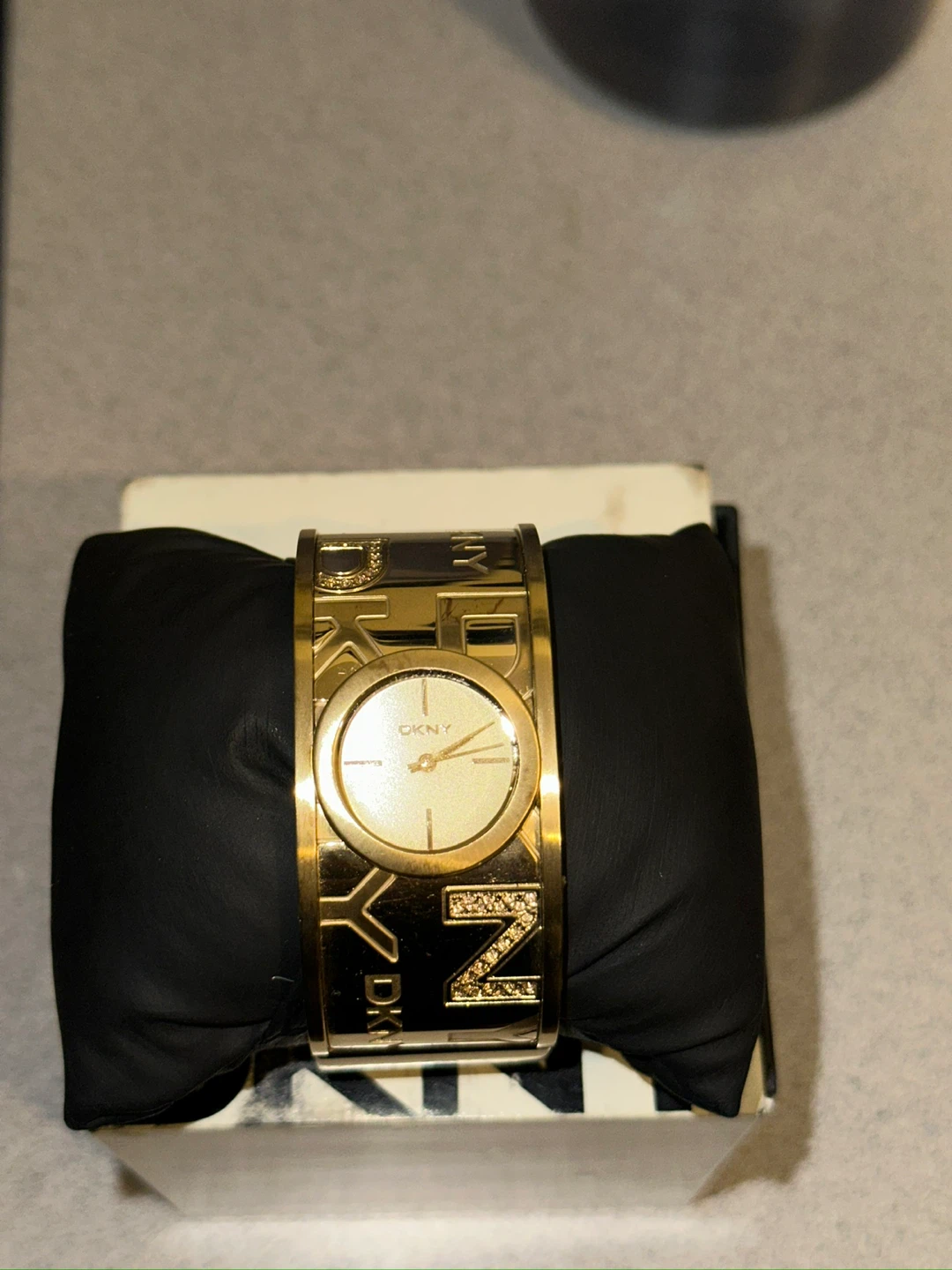 DKNY Bangle watch - photo 2