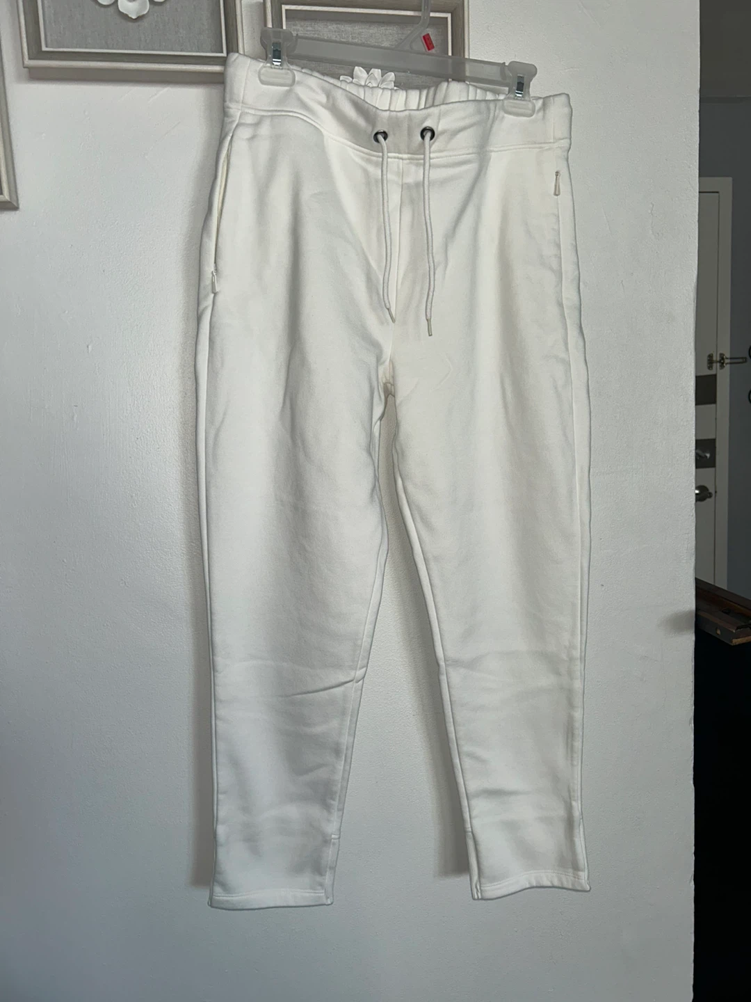 brand new White Jogger Pants size M