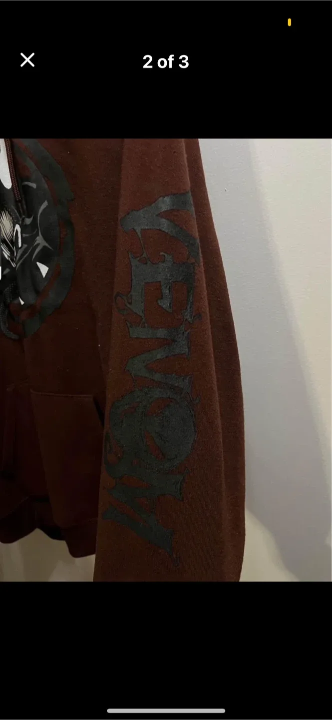 Closet Clean Out - 5-10$ image indicator(4)