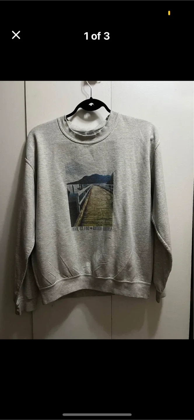 Closet Clean Out - 5-10$ image indicator(5)