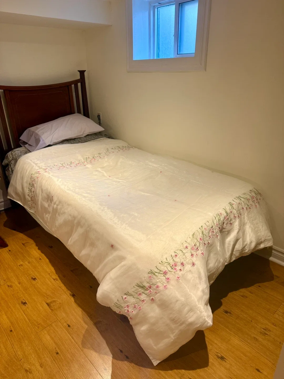 Duvet cover for twin image indicator(5)