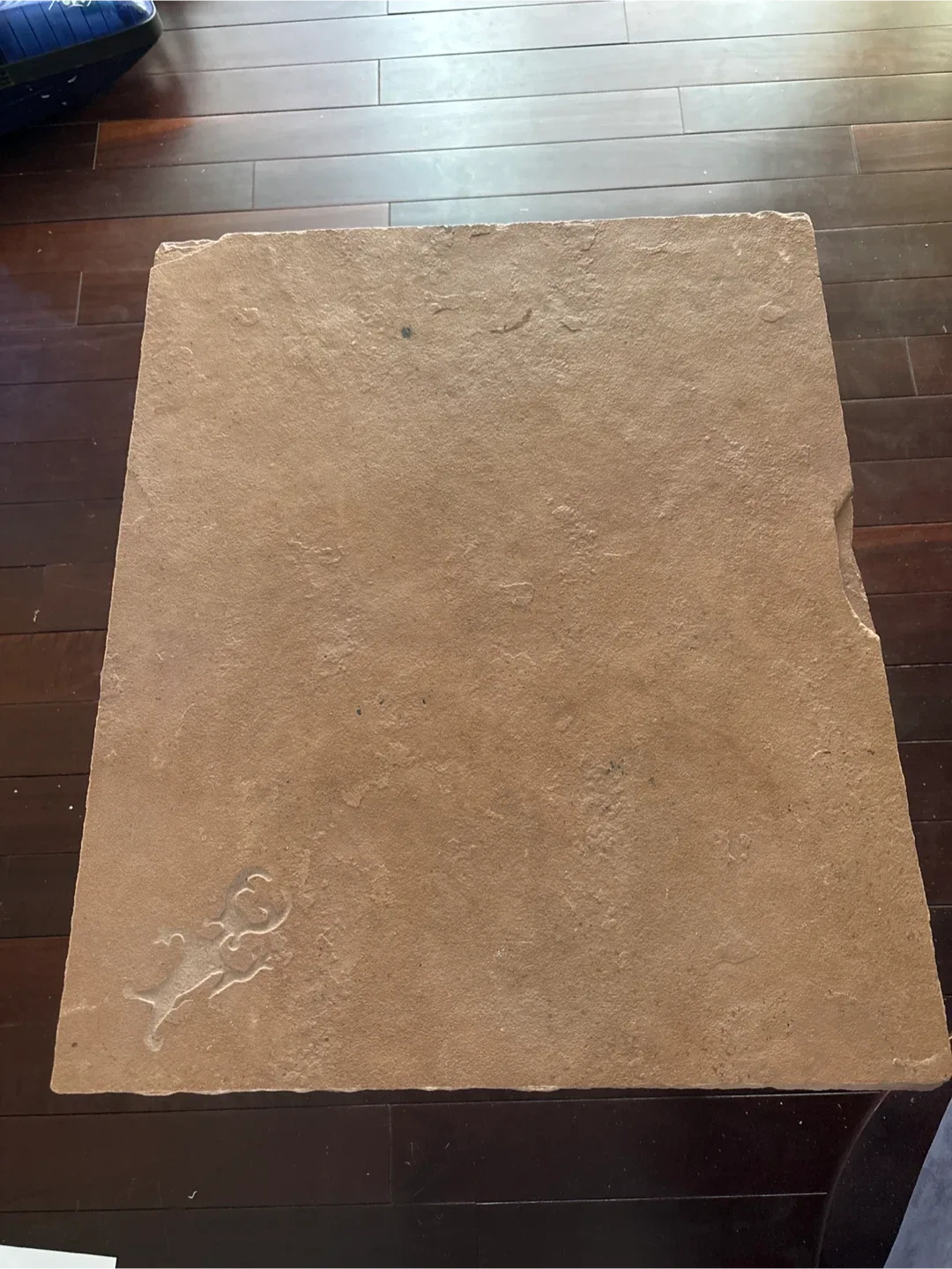 Stone Top  Side Table image indicator(3)