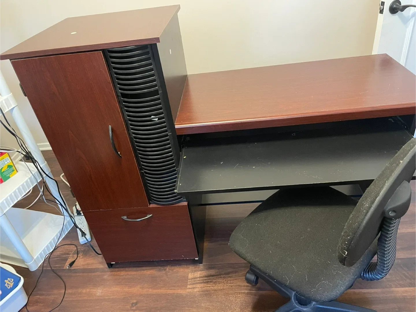 Wooden Computer Desk with Storage image indicator(3)