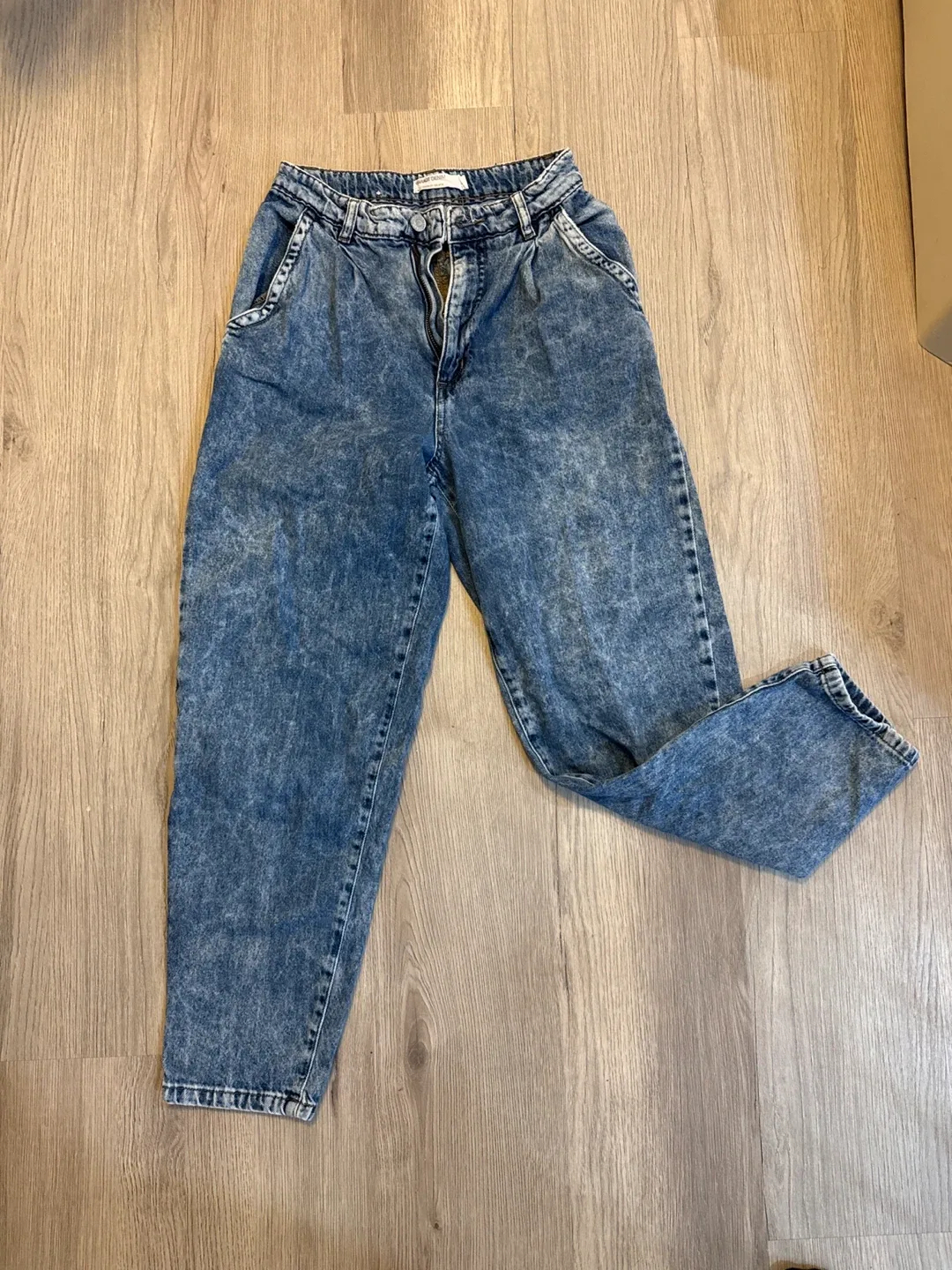 Garage Denim Mom Jeans - Size 01/25 thumbnail