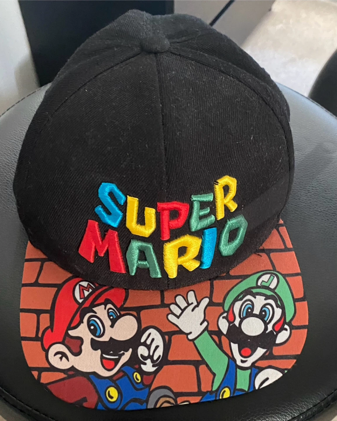 Super Mario hat
