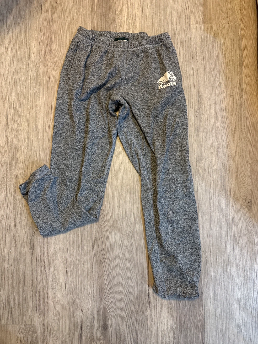 Roots Grey Sweatpants - Size Small