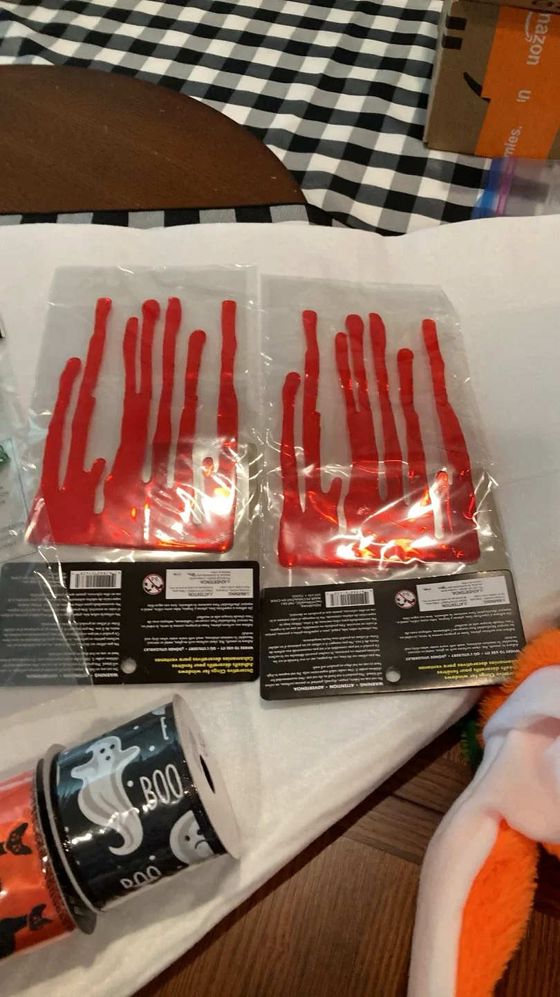 Various Halloween decor image indicator(4)