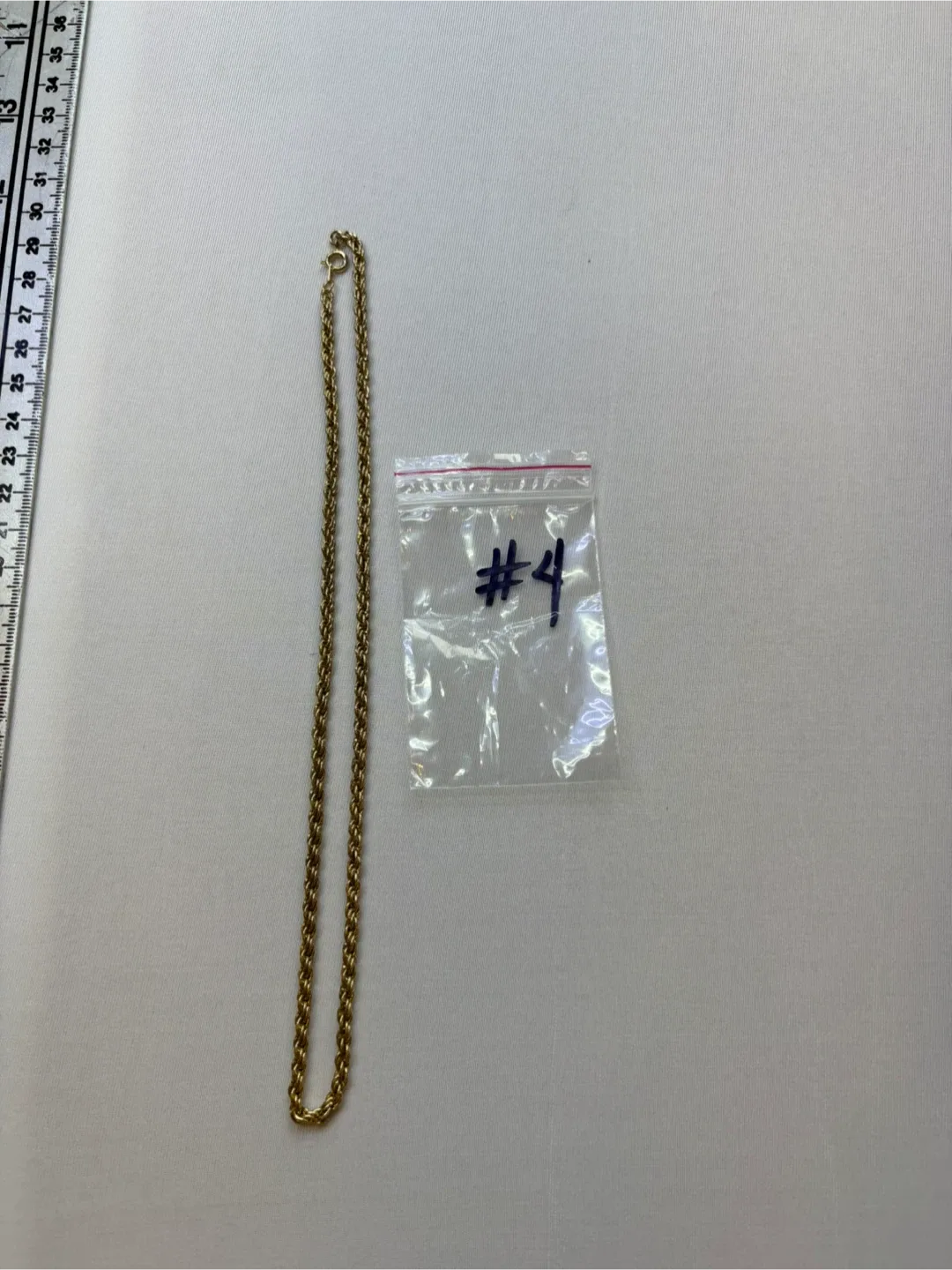 Vintage Gold Tone Rope Chain Necklace Medium Length Unisex image indicator(5)