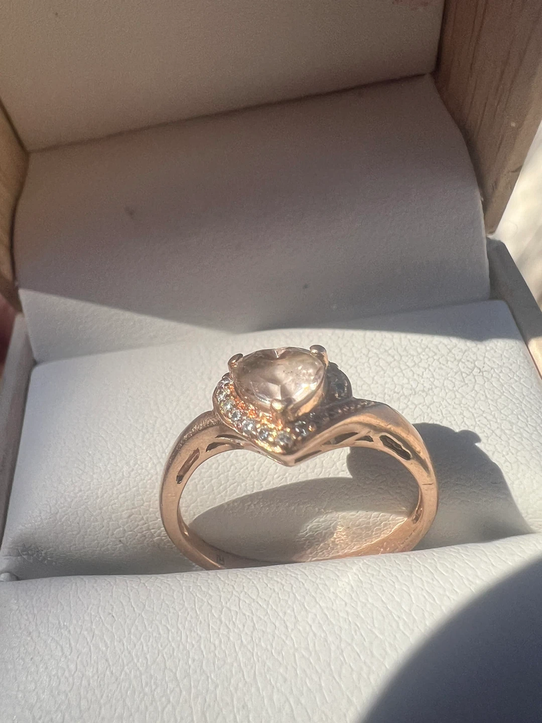 10K Rose Gold Heart morganite Ring