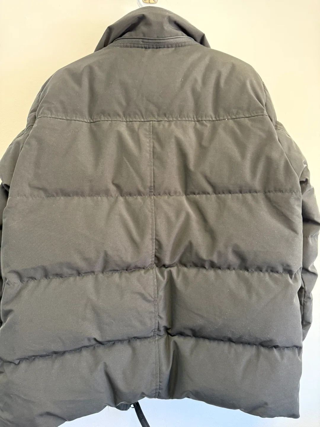 Canada Goose Black Puffer Jacket - Size Large image indicator(2)