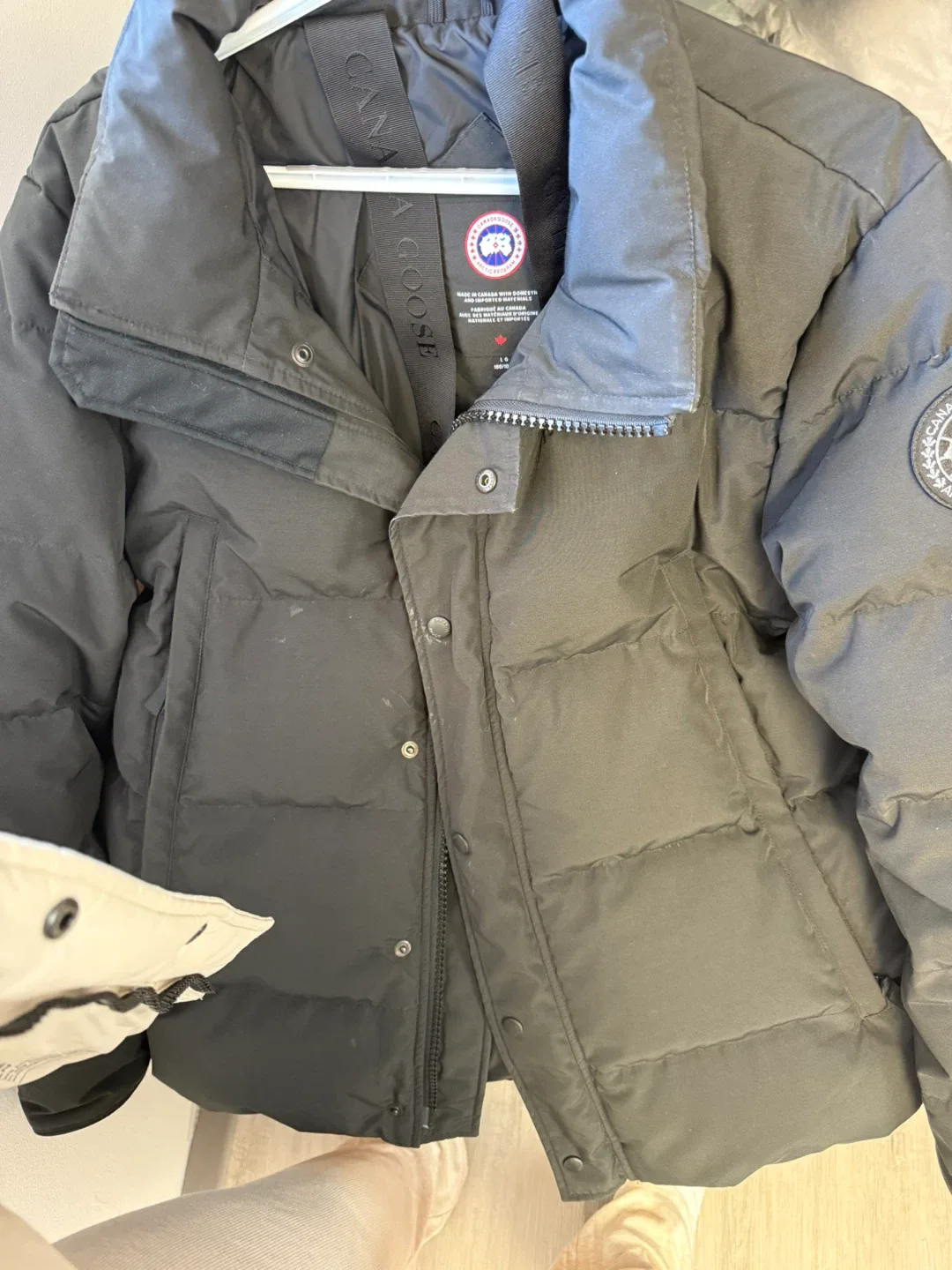 Canada Goose Black Puffer Jacket - Size Large image indicator(4)