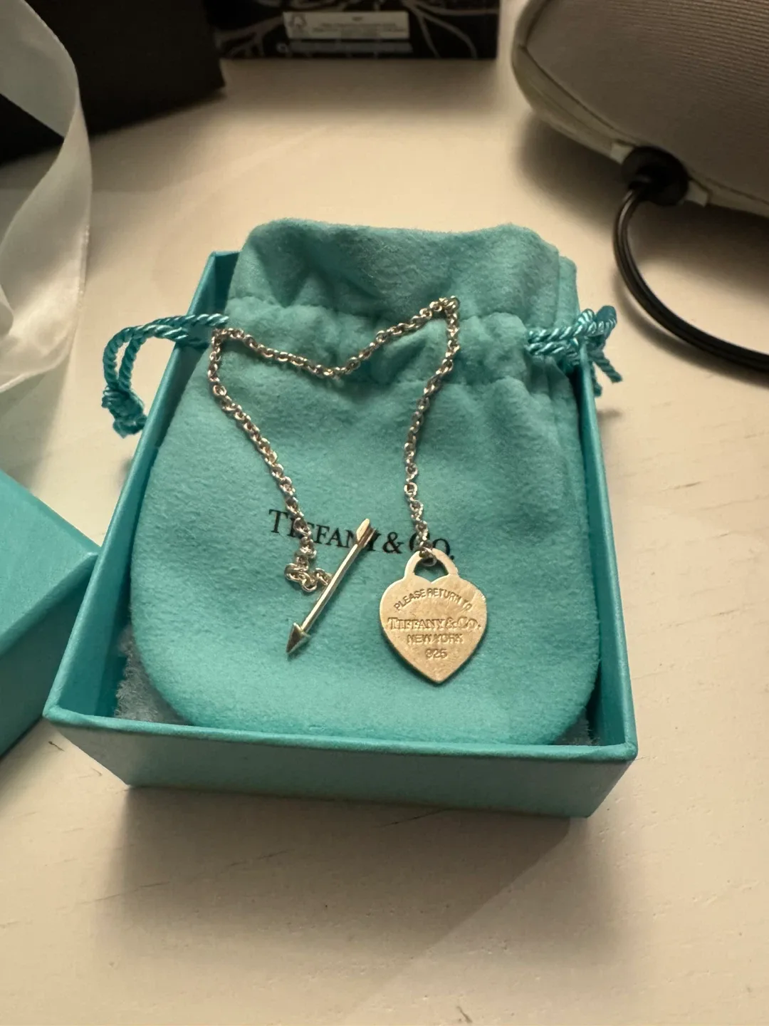 Tiffany & Co. Lovestruck Heart Tag Bracelet image indicator(2)