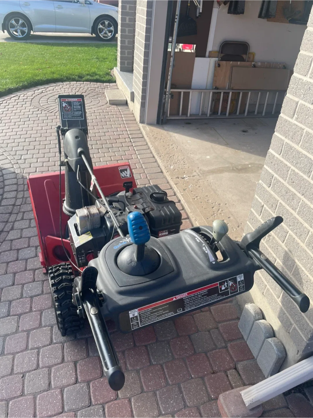 Toro Power Max 826 LE Snowblower image indicator(3)