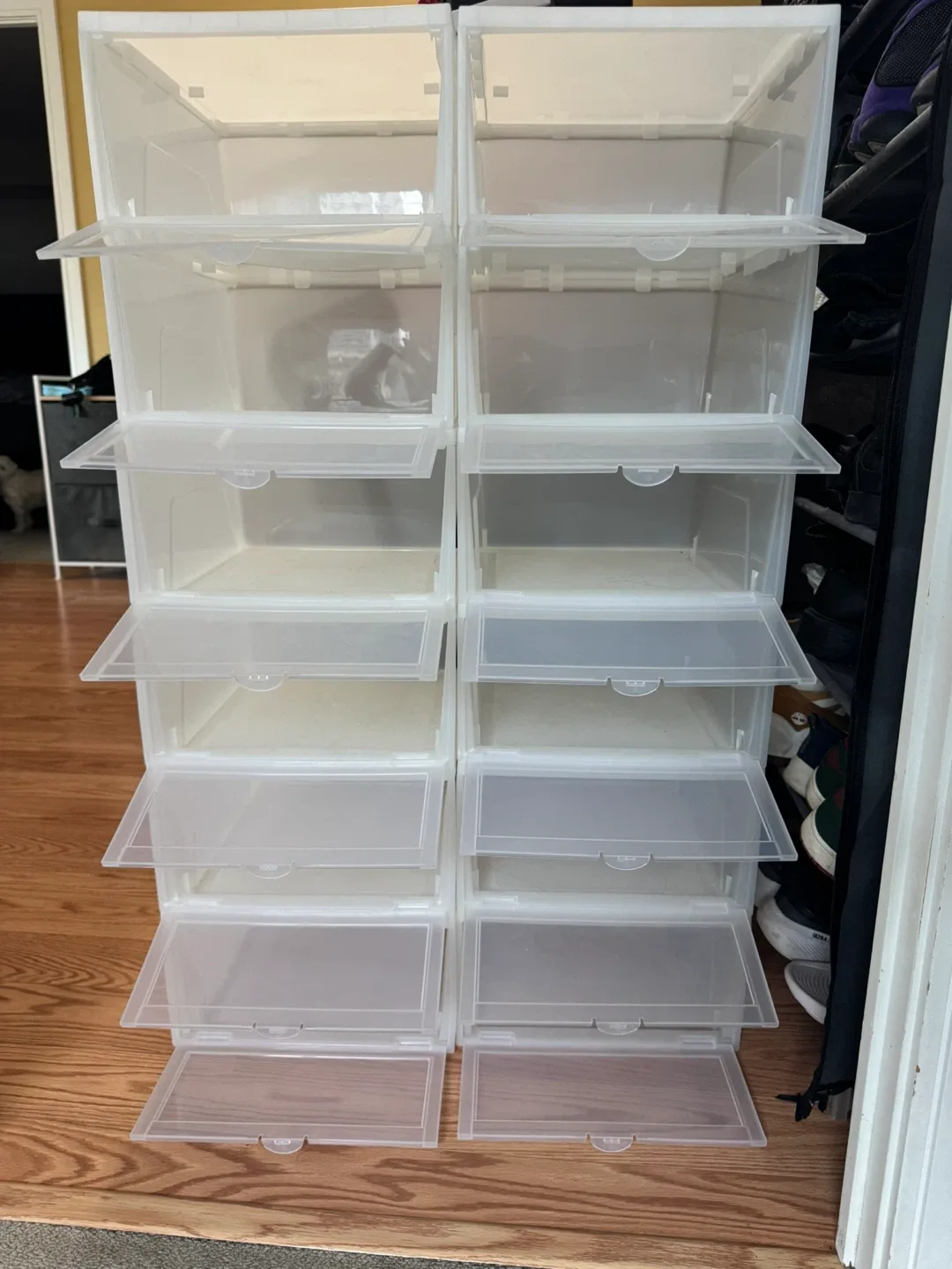 Stackable Shoe Storage Boxes image indicator(5)