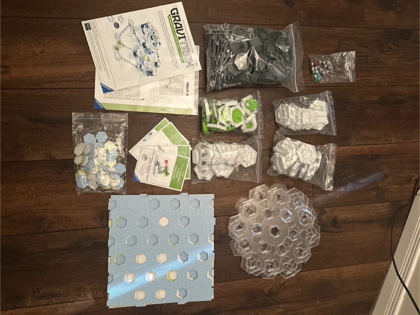 GraviTrax Starter Set Interactive Track System image indicator(4)