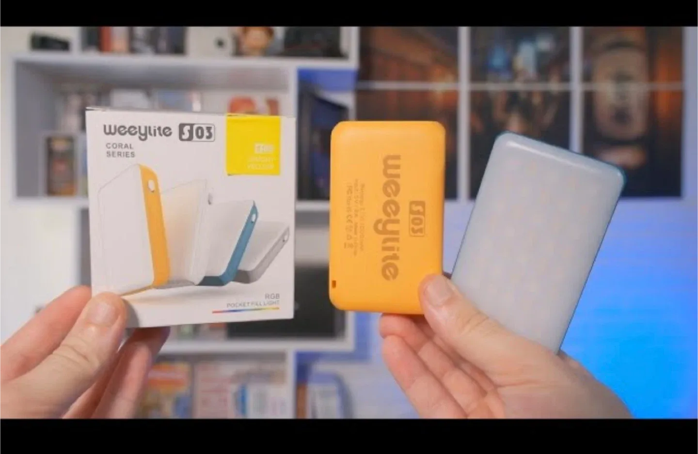 Weeylite S03 Pocket Fill Light - Portable RGB LED image indicator(2)