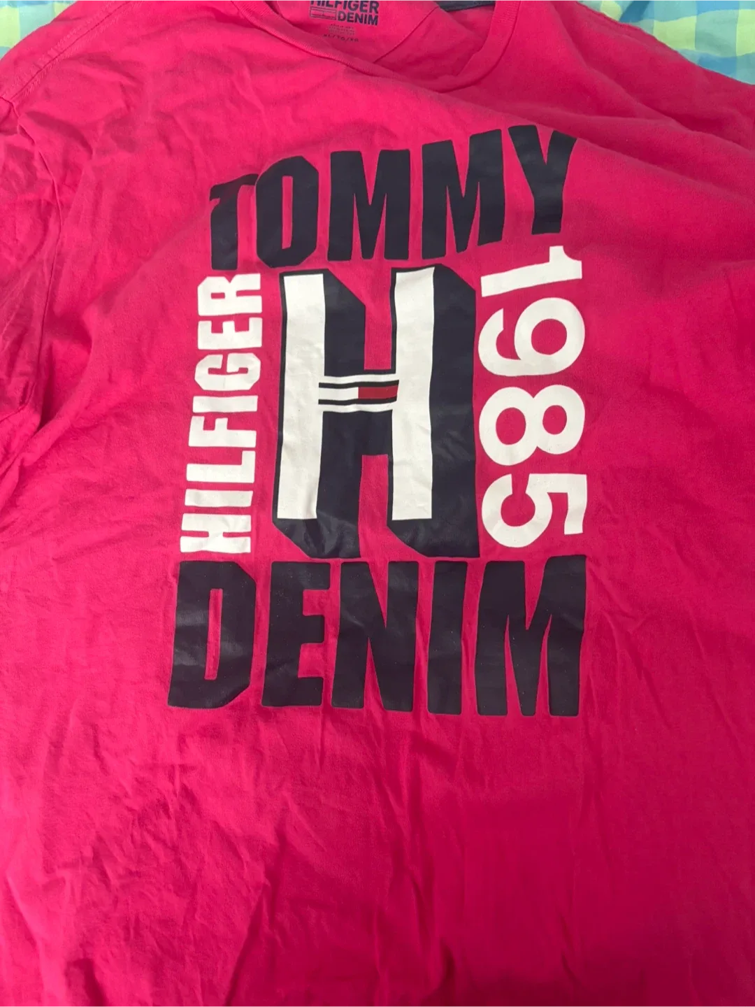 Tommy Hilfiger T-Shirt (New) (Extra large) (Men’s) image indicator(2)