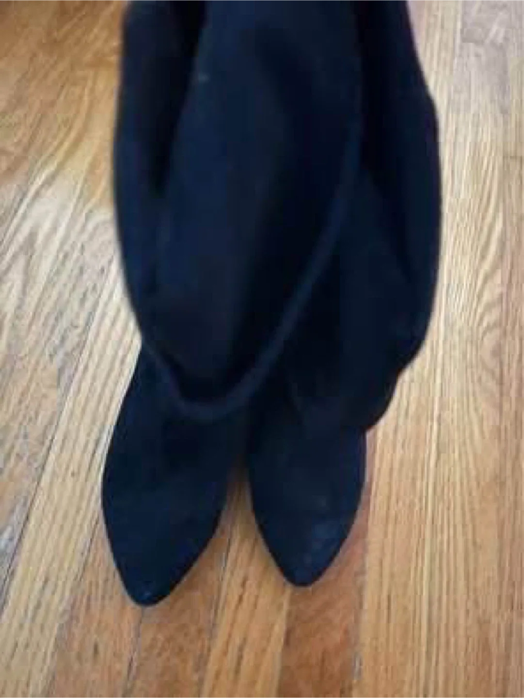 Black boots (Barely worn) (Size 6) image indicator(2)