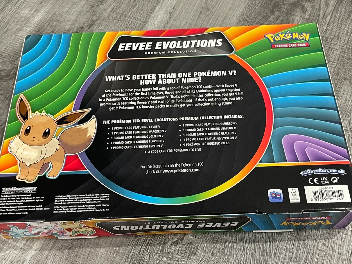 Eevee Evolutions Premium Collection Box image indicator(2)