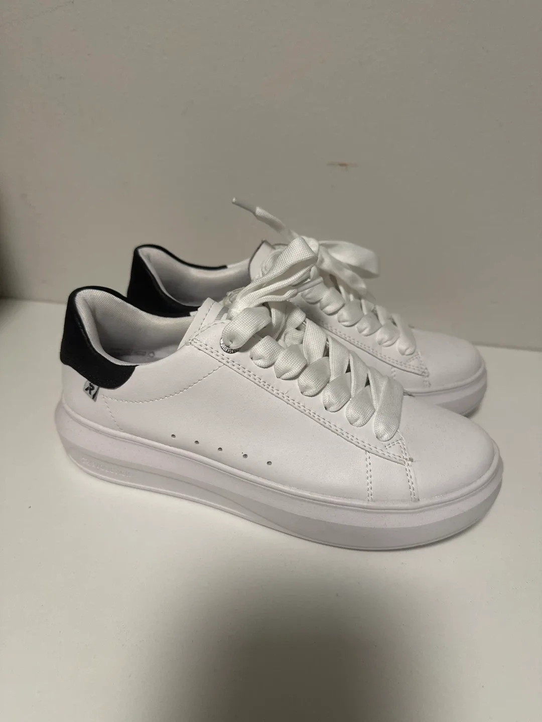 Rieker Women's White Sneakers size 37 image indicator(2)