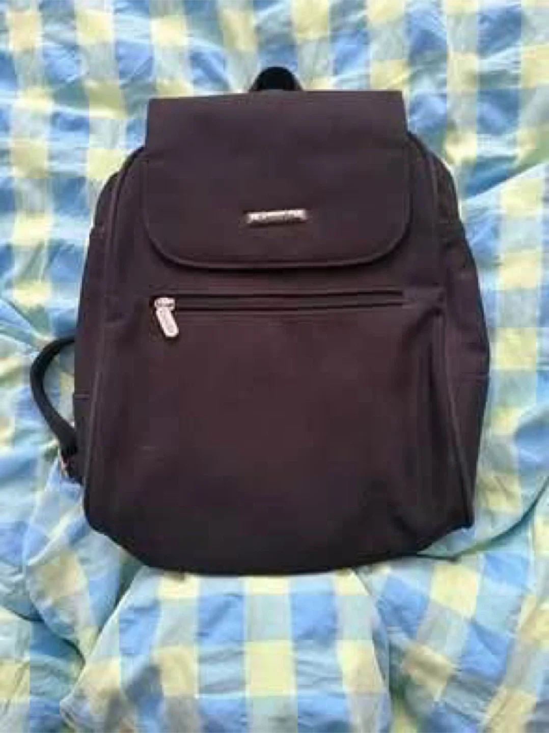 4 black bags & 3 wallets (In good condition) (All FREE) image indicator(5)