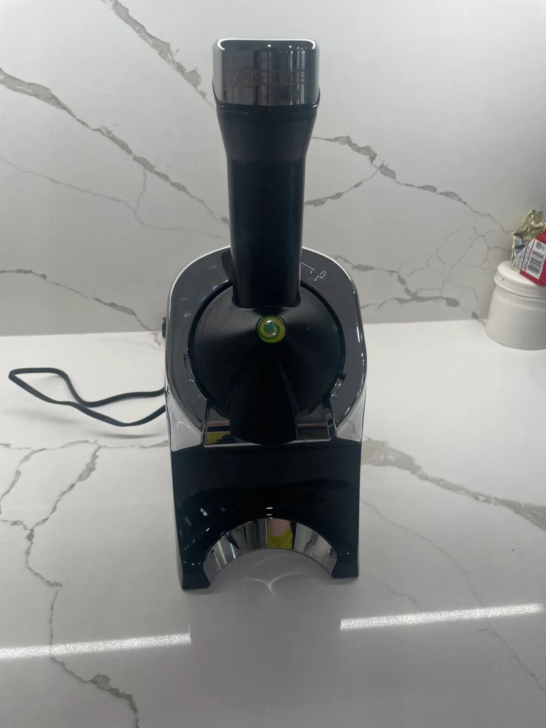 Yonanas Healthy Dessert Maker image indicator(5)