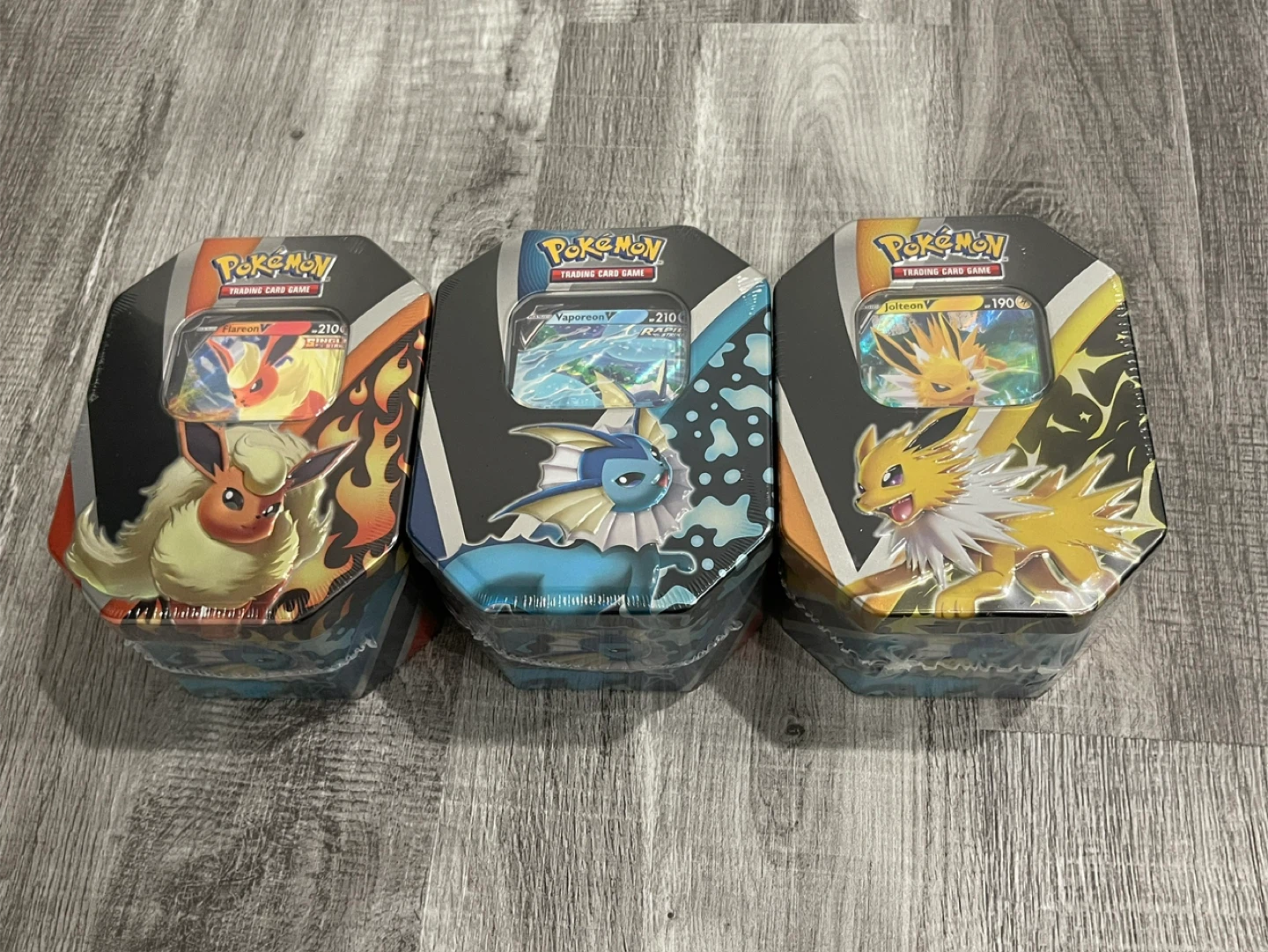 Eevee Evolutions Tins Bundle