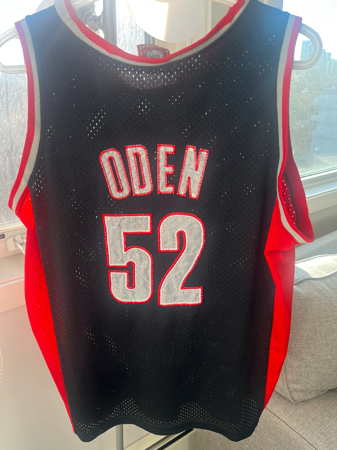Men’s XL Portland Trail Blazers Oden #52 Jersey, Size XL - photo 3