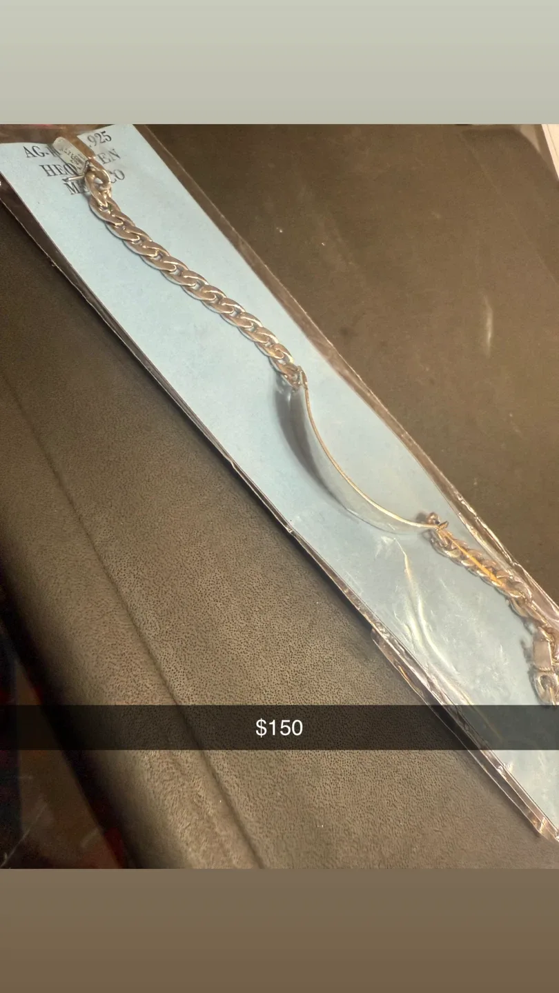 Assorted Silver Rings and Chains image indicator(10)