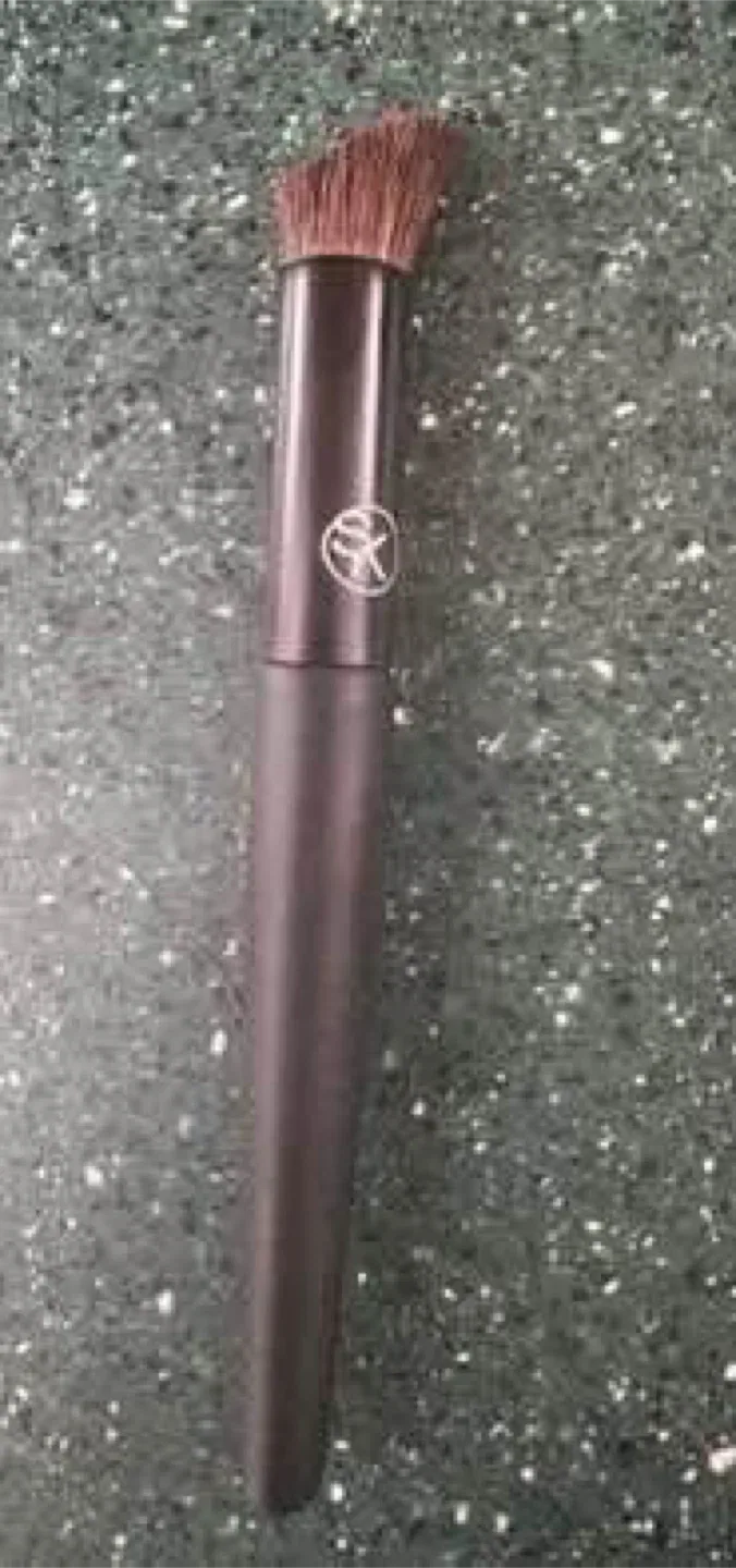 4 sonia kashuk brushes (Never used)(Giving away all for FREE) image indicator(3)