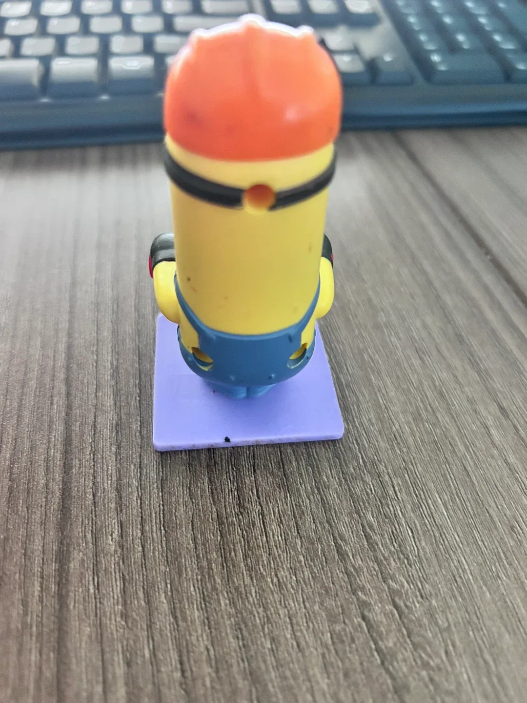 Minion Figurine image indicator(3)