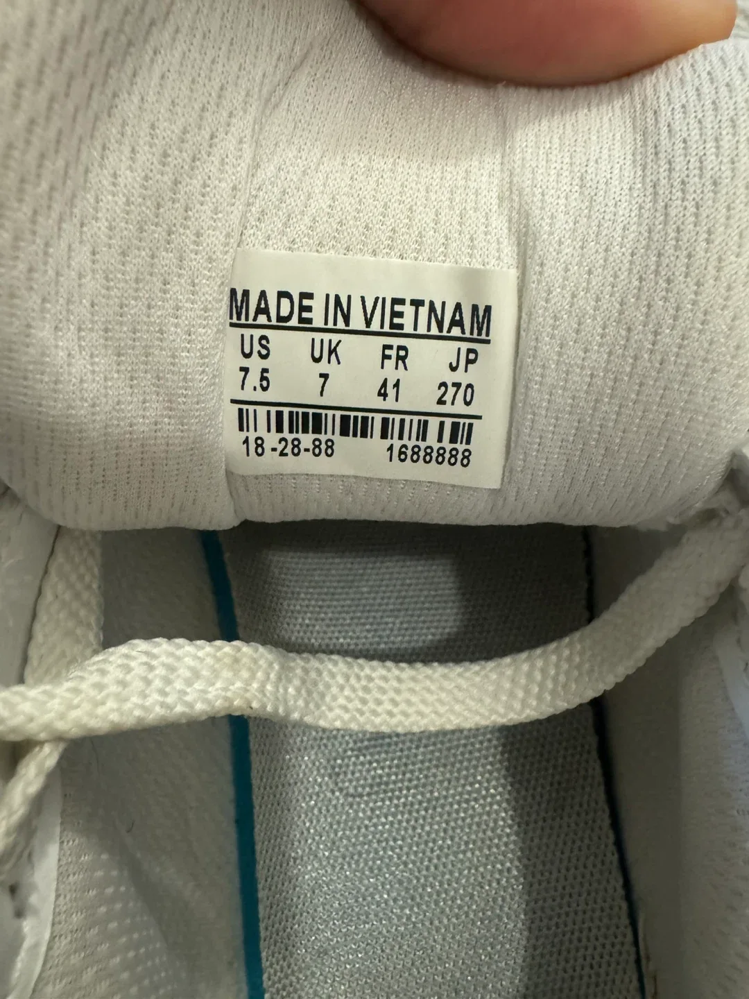 Louis Vuitton Trainer Sneaker Size 7.5 US image indicator(3)