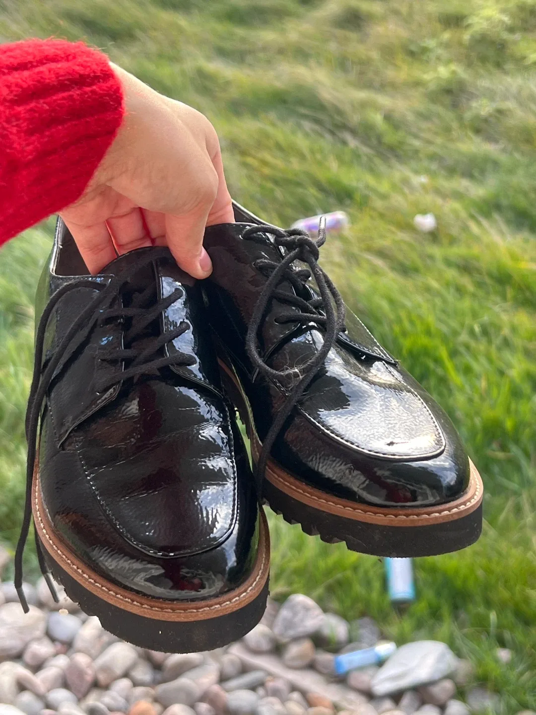 Franco Sarto Black Patent Leather Oxford Shoes image indicator(2)