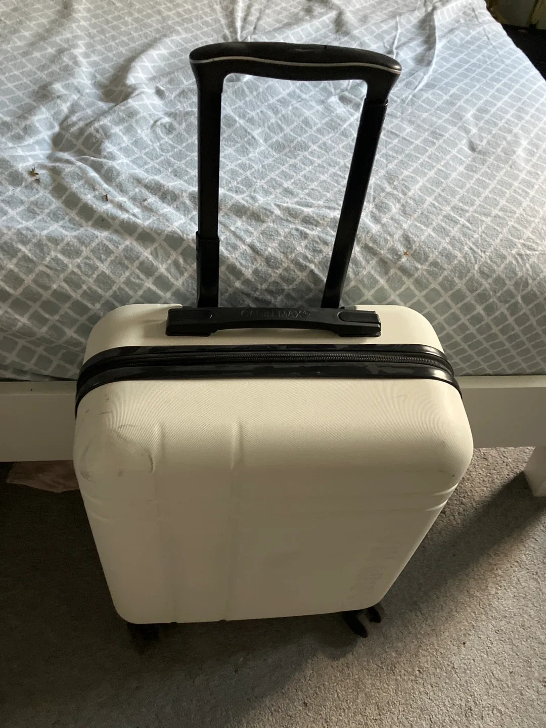 Cabin Max Carry-on Suitcase - Cream image indicator(3)