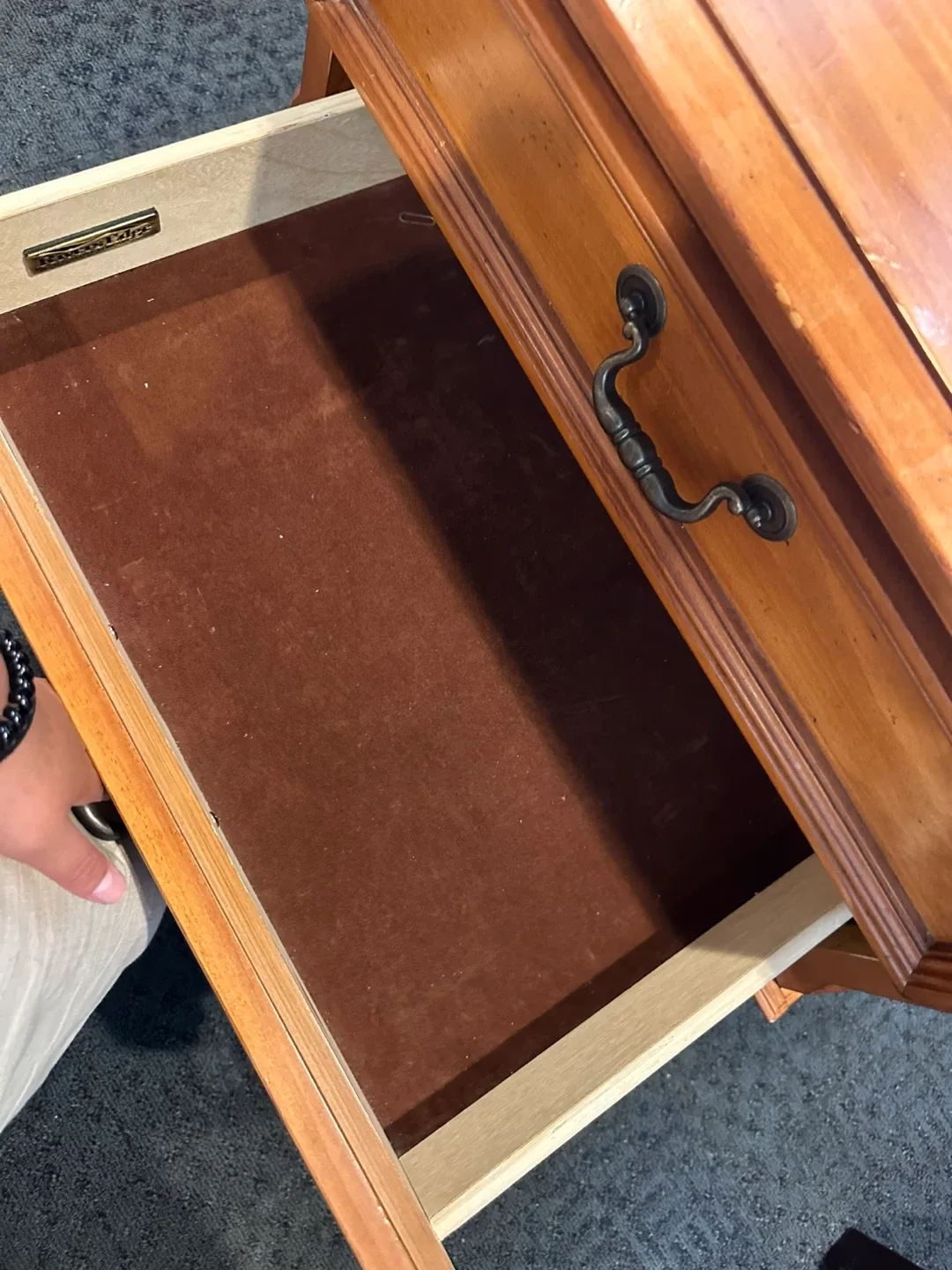 Wooden 3-Drawer Nightstand image indicator(6)