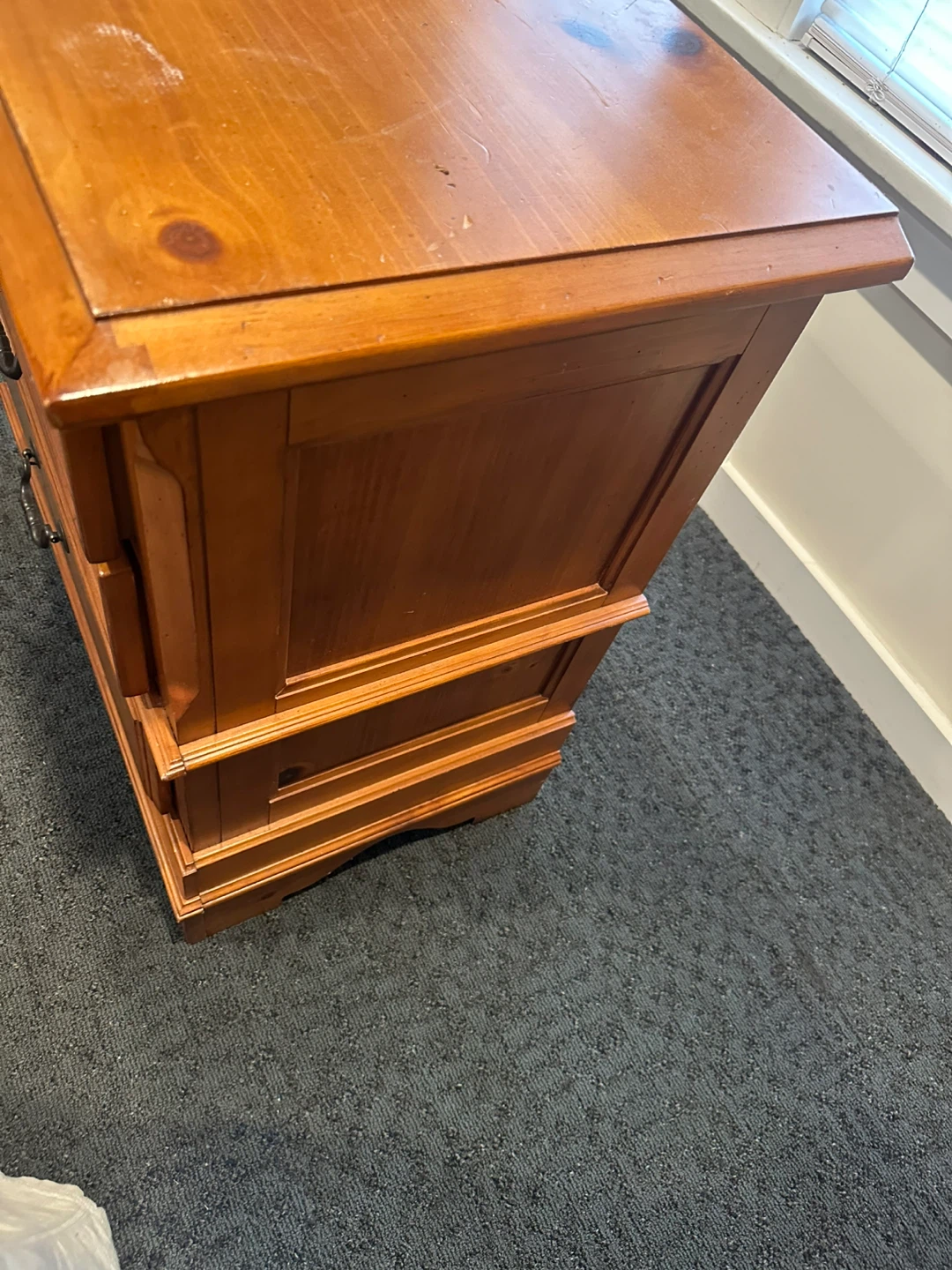 Wooden 3-Drawer Nightstand - photo 3