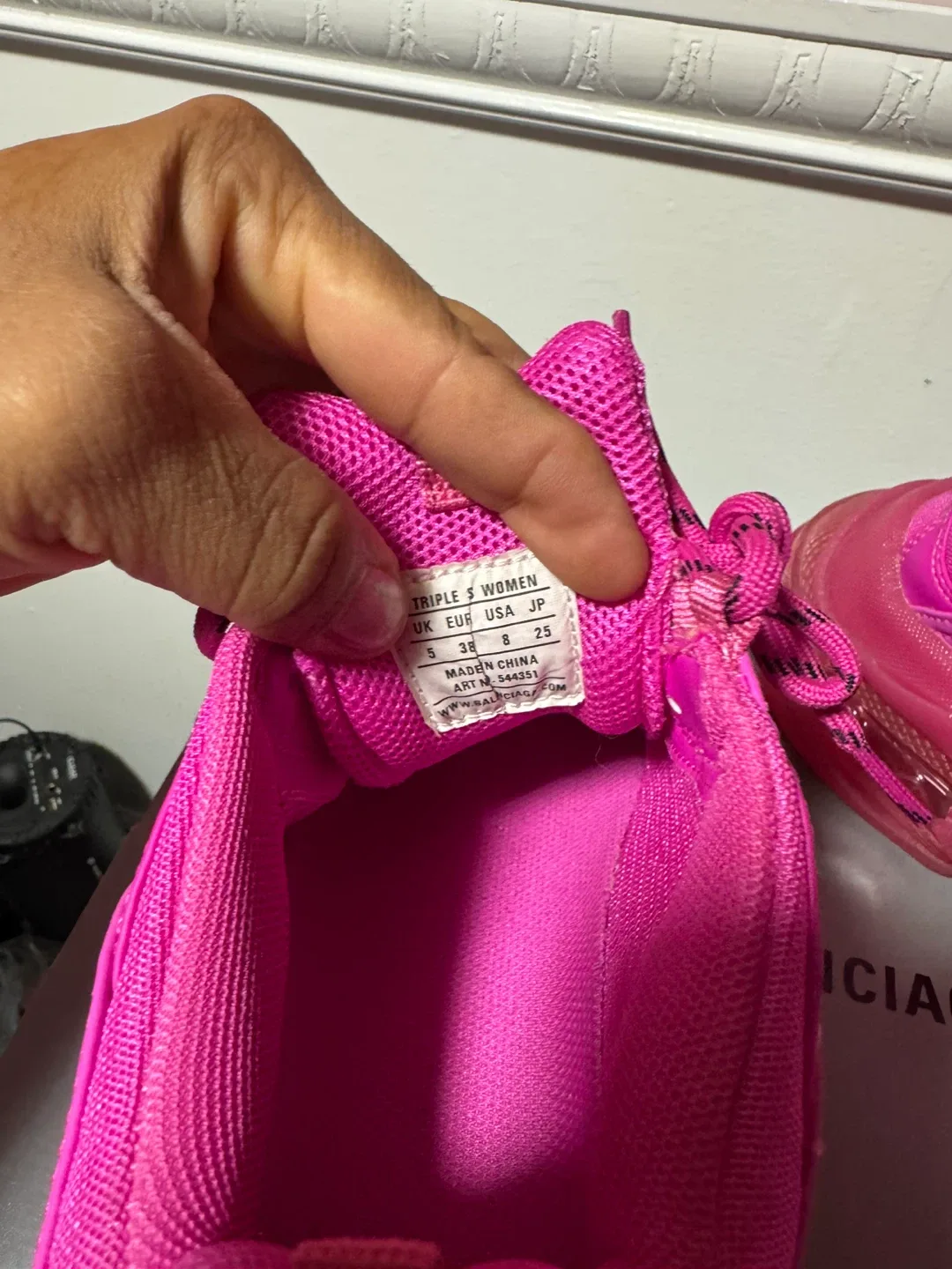 Balenciaga Triple S Women Pink Size 8 image indicator(3)