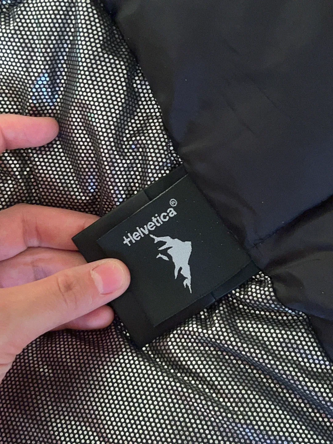 Helvetica Black Winter Parka - Size S image indicator(5)