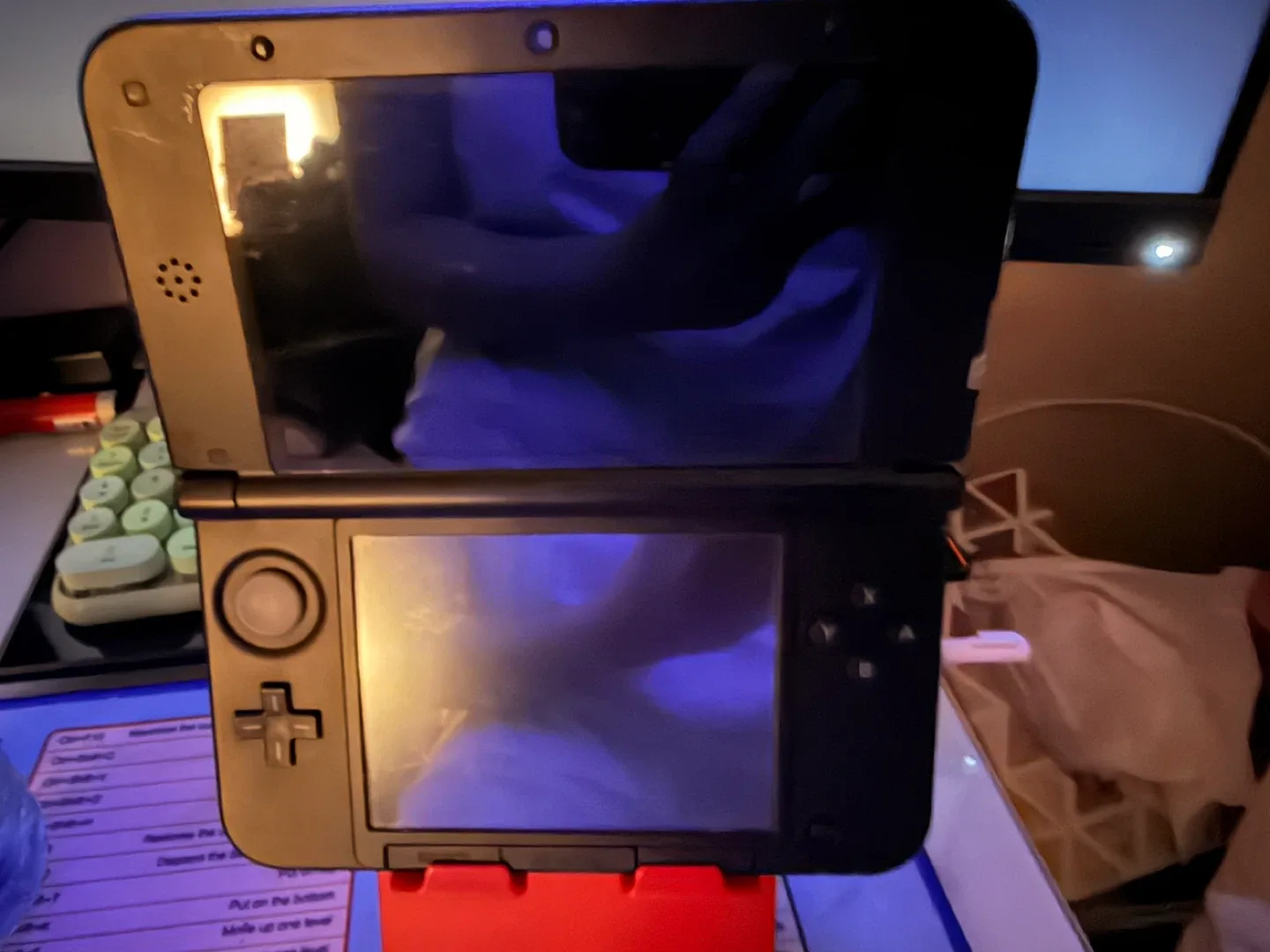 Nintendo 3DS XL image indicator(5)