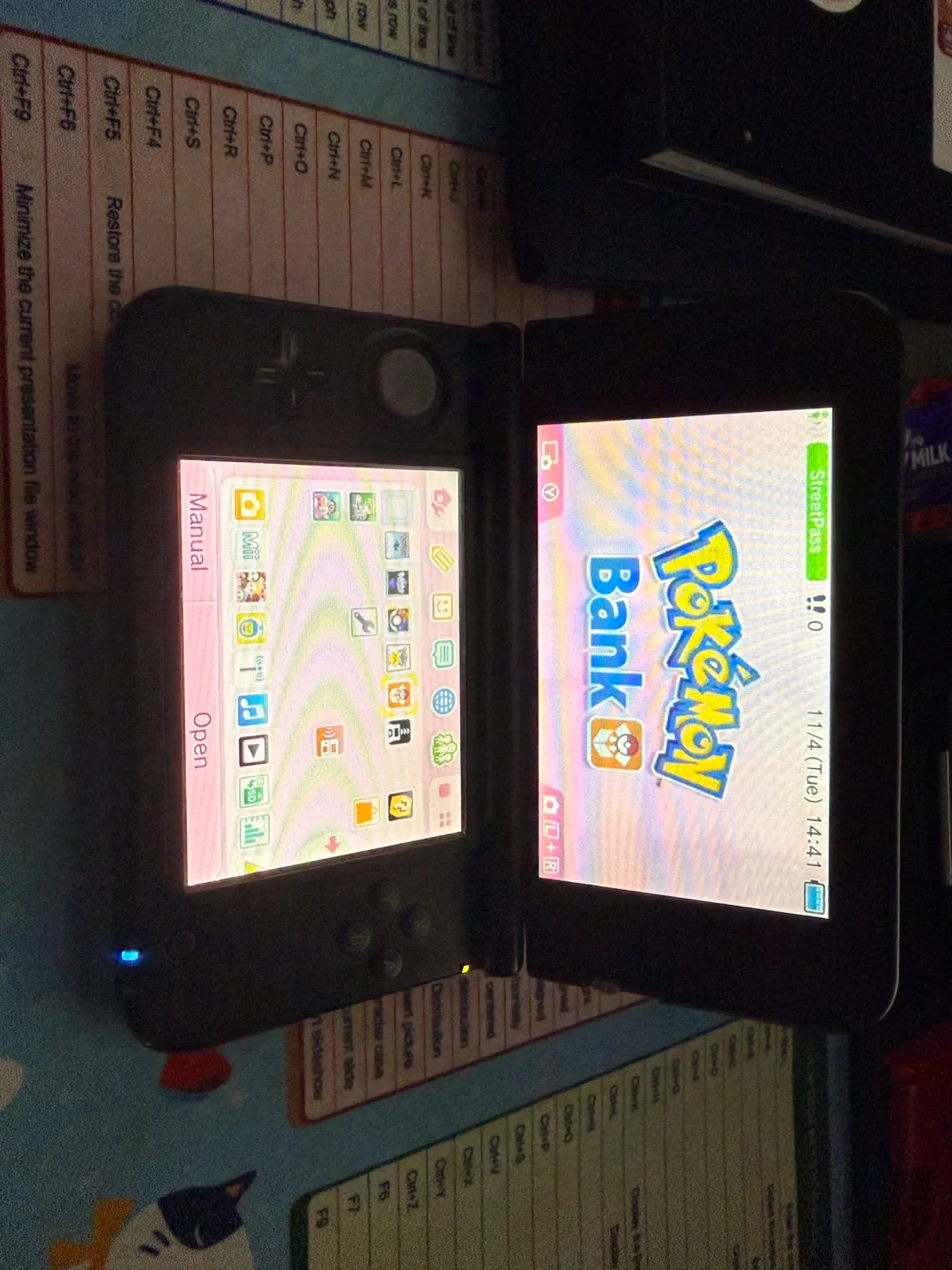 Nintendo 3DS XL image indicator(4)