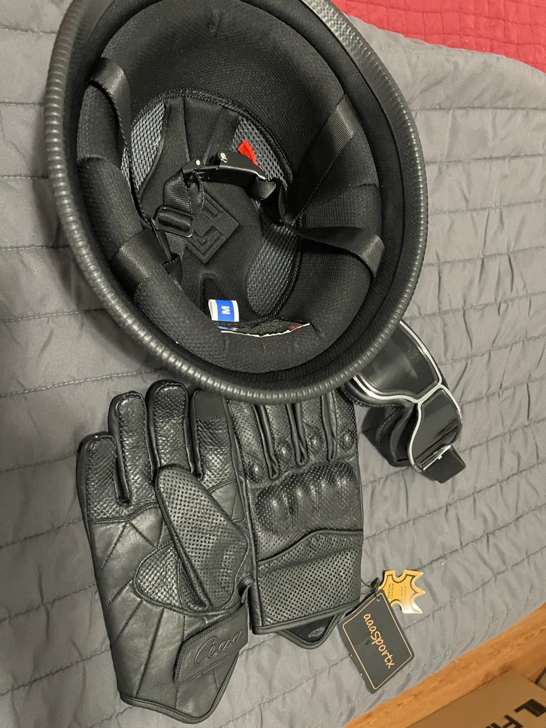 Motorcycle Leather Gloves - Touch Screen Compatible image indicator(7)