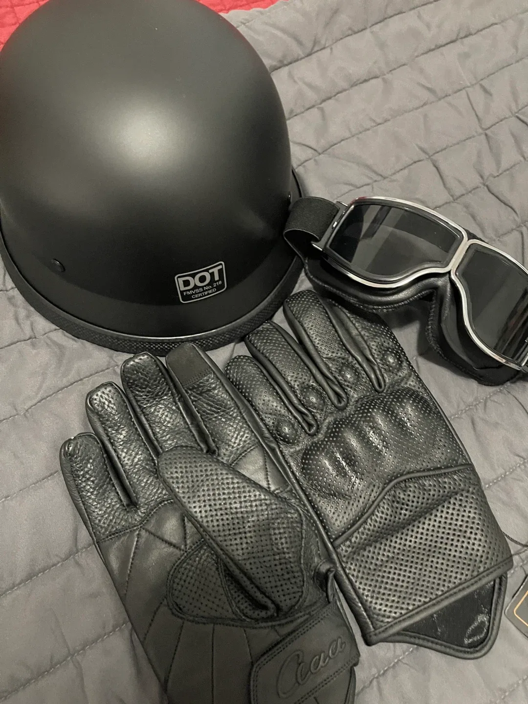 Motorcycle Leather Gloves - Touch Screen Compatible image indicator(9)