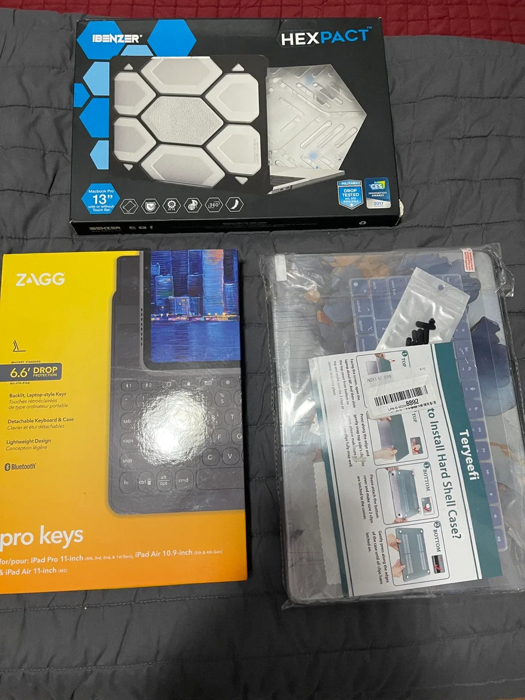 ZAGG Pro Keys iPad 11-inch Keyboard Case image indicator(4)