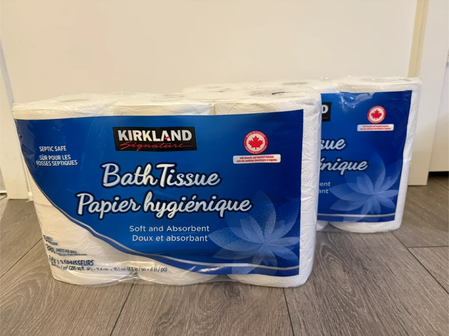 Kirkland Signature Bath Tissue thumbnail