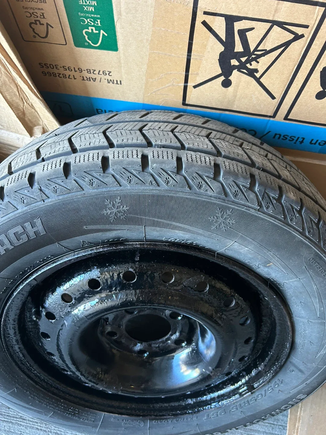 Snowrover 195/65R15 95T Winter Tire image indicator(4)